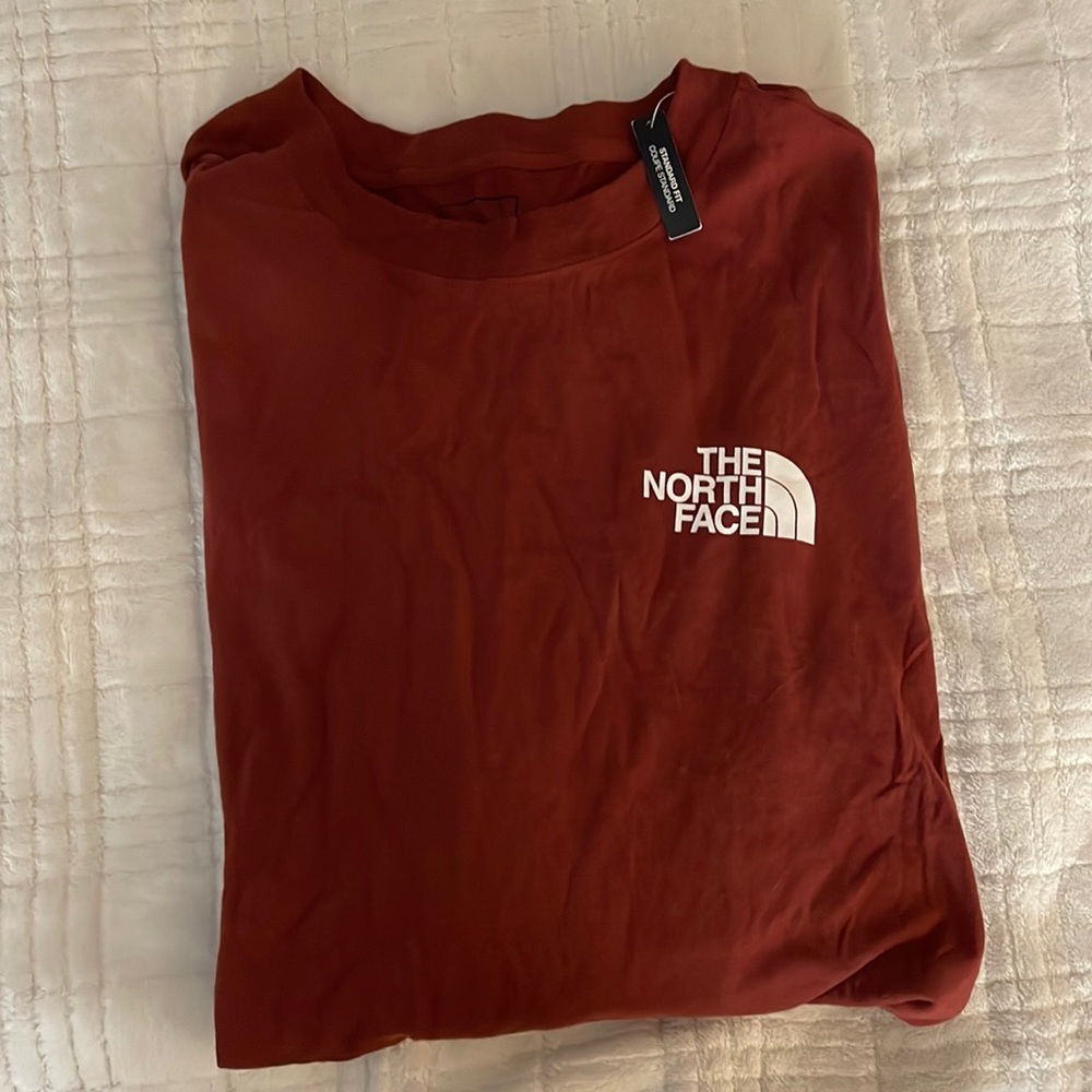 xl large men’s The North Face long sleeve shirt